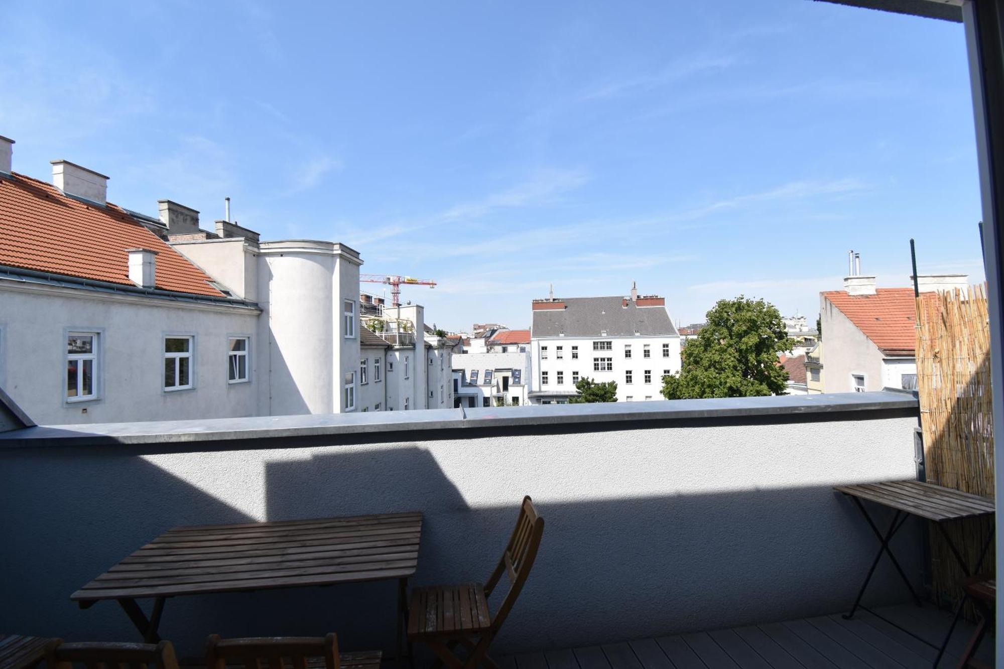 Moderne Maisonette Mit Terrasse Viena Exterior foto